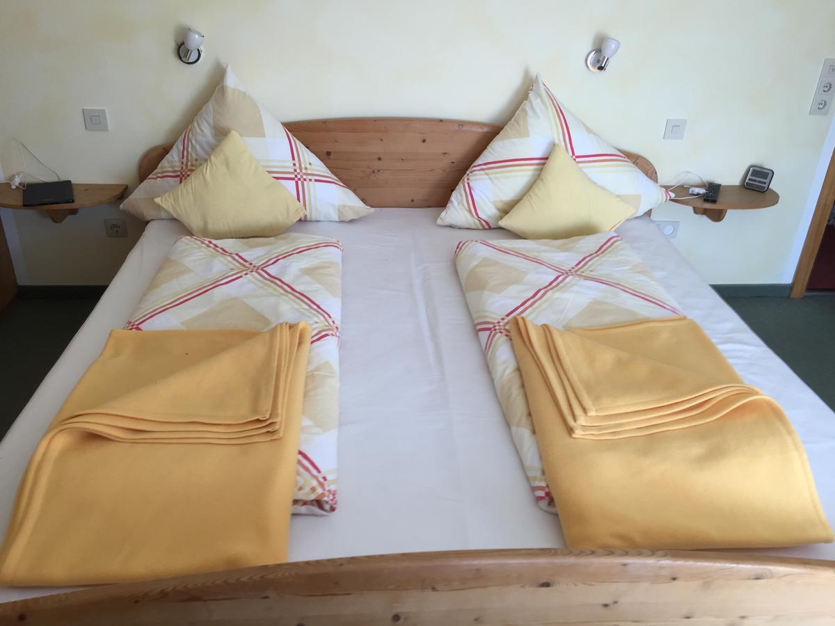 Privatunterkunft Haus Rosel *